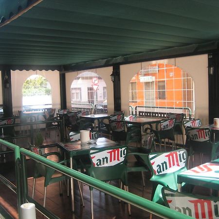 Hostal Restaurante La Trucha Benavente Extérieur photo
